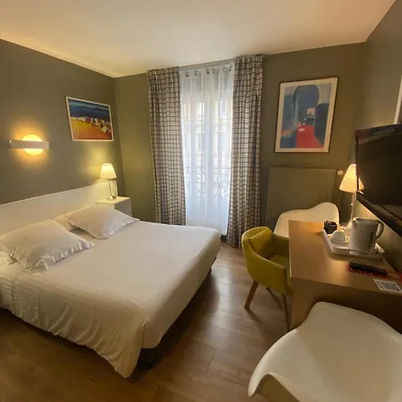 Szálloda Le Pelican 3*