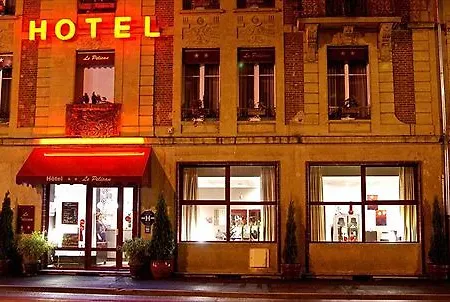 Le Pelican Hotel Charleville-Mézières