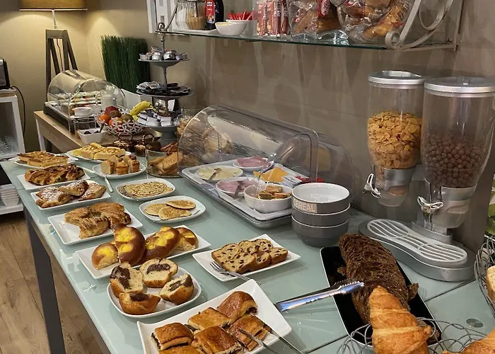 Le Pelican Hotel Charleville-Mézières